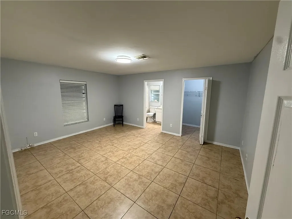 111 Kismet Parkway E Cape Coral FL 33909