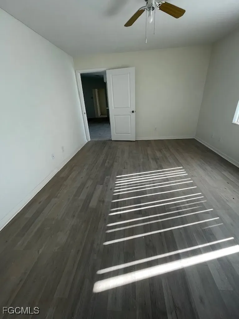 2710 SW 4th Avenue Cape Coral FL 33914