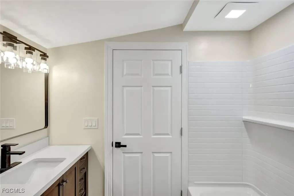 2635 Michigan Avenue Fort Myers FL 33916