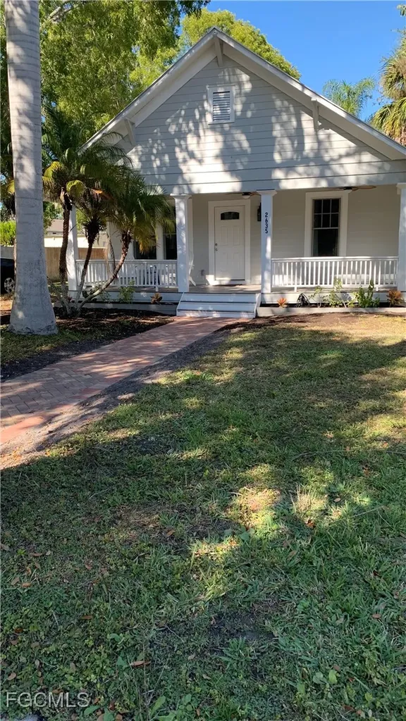 2635 Michigan Avenue Fort Myers FL 33916