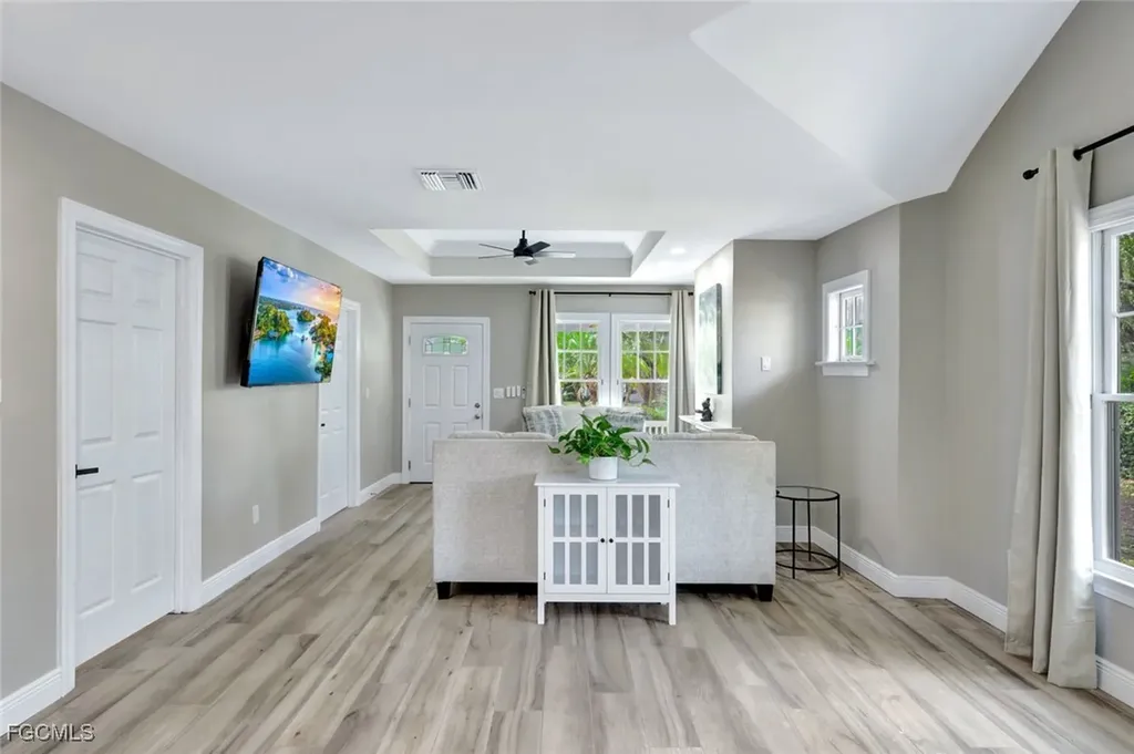 2635 Michigan Avenue Fort Myers FL 33916