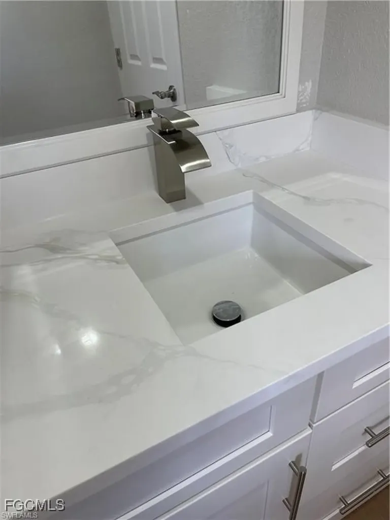 5753 Pink Panther Drive Fort Myers FL 33908