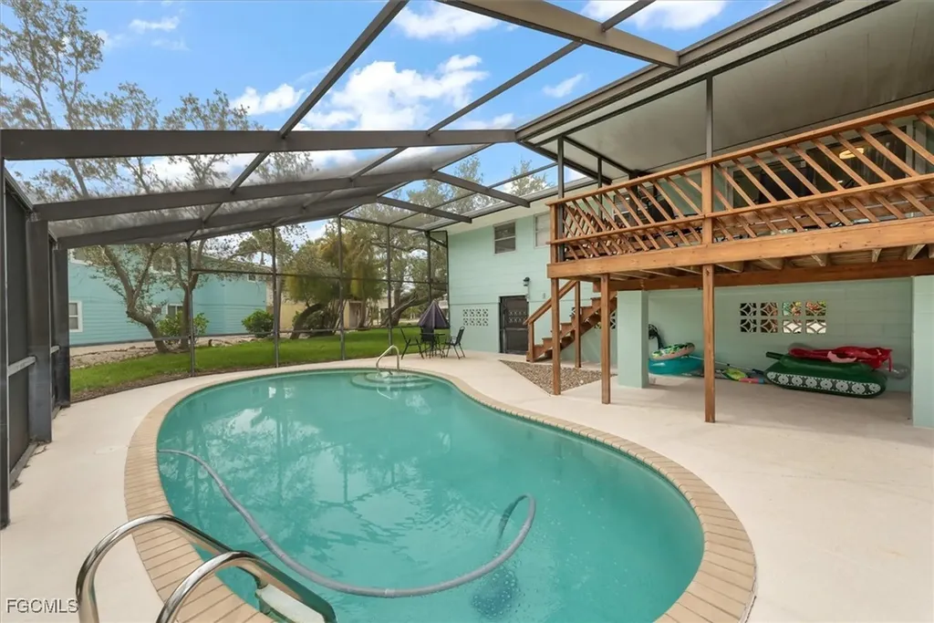 5481 Oak Ridge Avenue Fort Myers Beach FL 33931