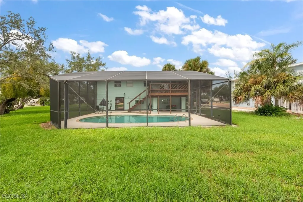 5481 Oak Ridge Avenue Fort Myers Beach FL 33931