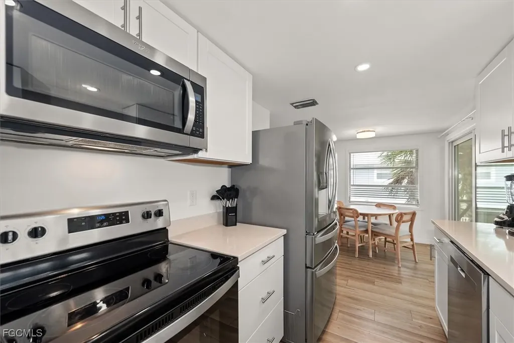 5481 Oak Ridge Avenue Fort Myers Beach FL 33931