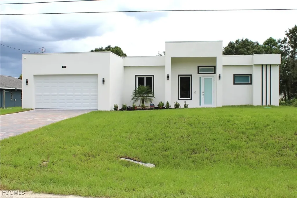 515 Broadway Avenue Lehigh Acres FL 33972
