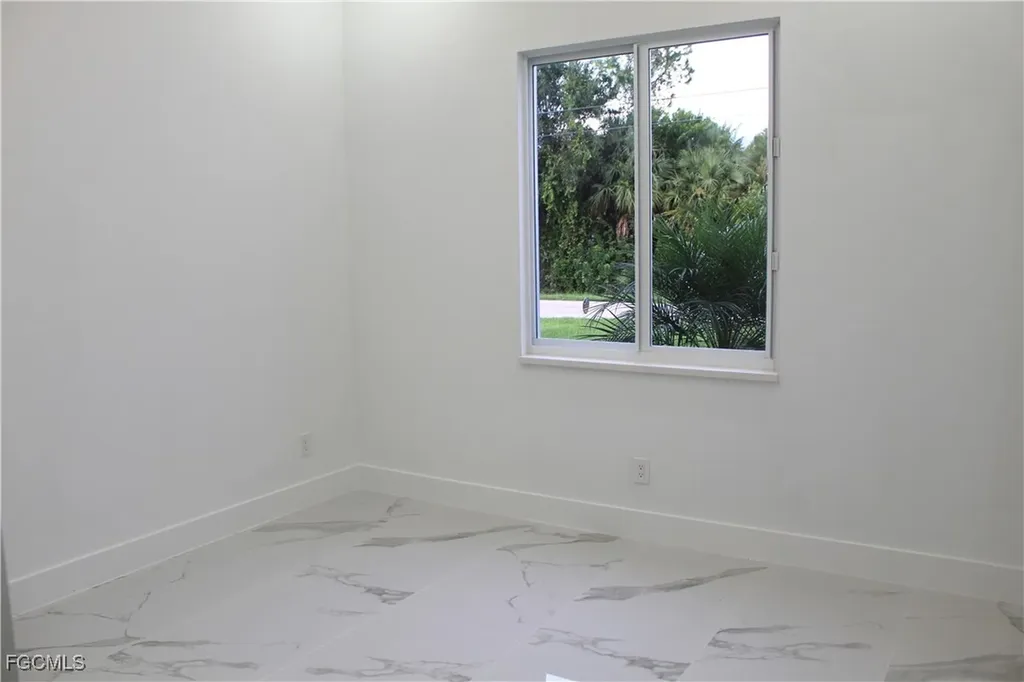 515 Broadway Avenue Lehigh Acres FL 33972