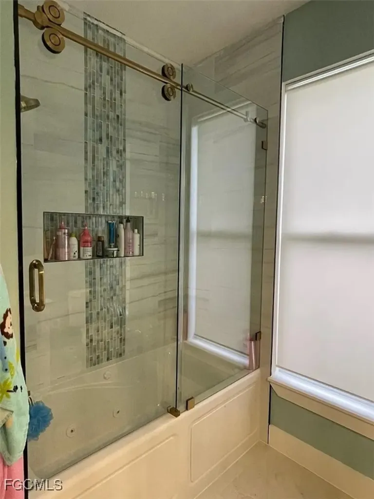 11279 Longshore Way W Naples FL 34119