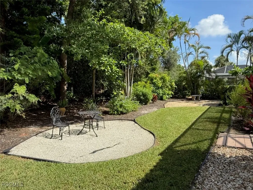 11279 Longshore Way W Naples FL 34119