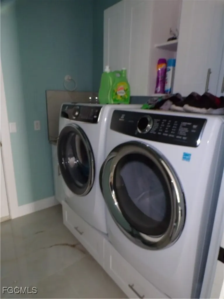 11279 Longshore Way W Naples FL 34119