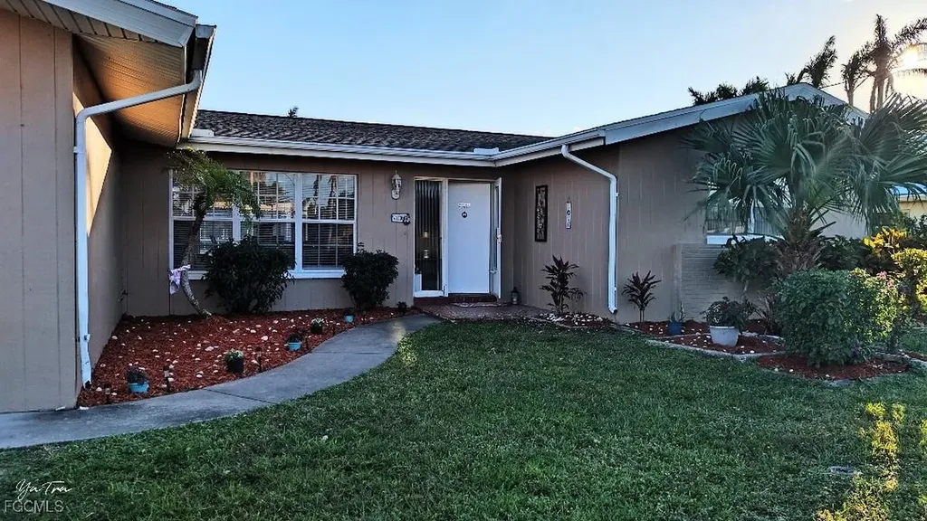 166 SW 52nd Street Cape Coral FL 33914