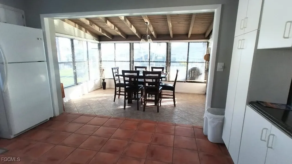 166 SW 52nd Street Cape Coral FL 33914