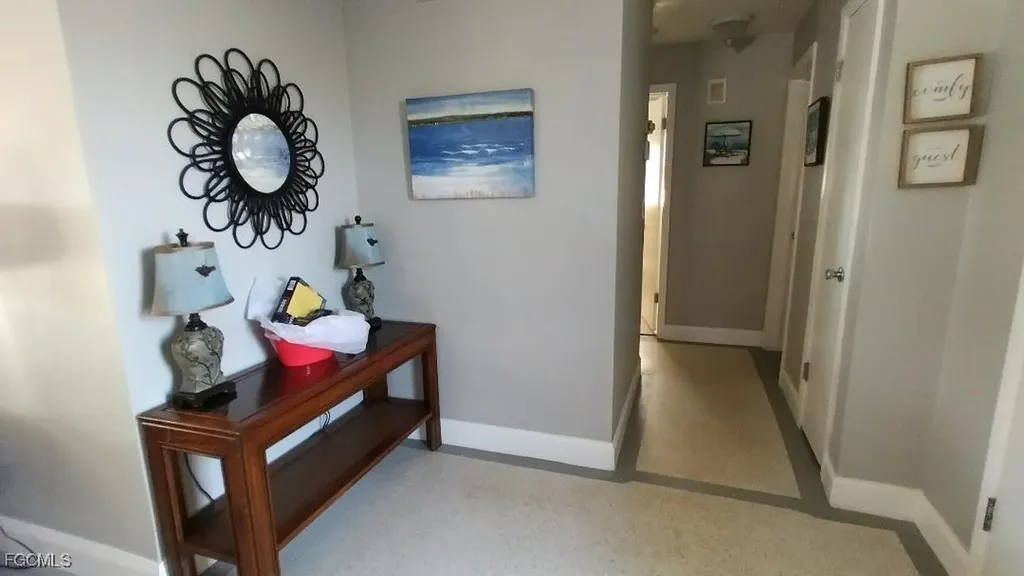 166 SW 52nd Street Cape Coral FL 33914