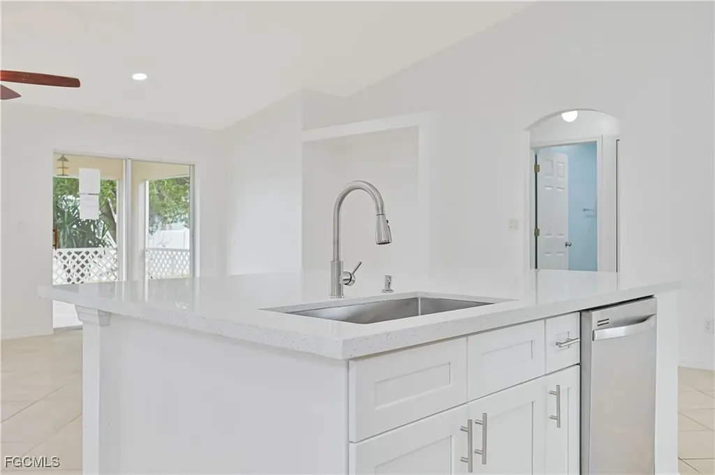 630 NW 17th Avenue Cape Coral FL 33993