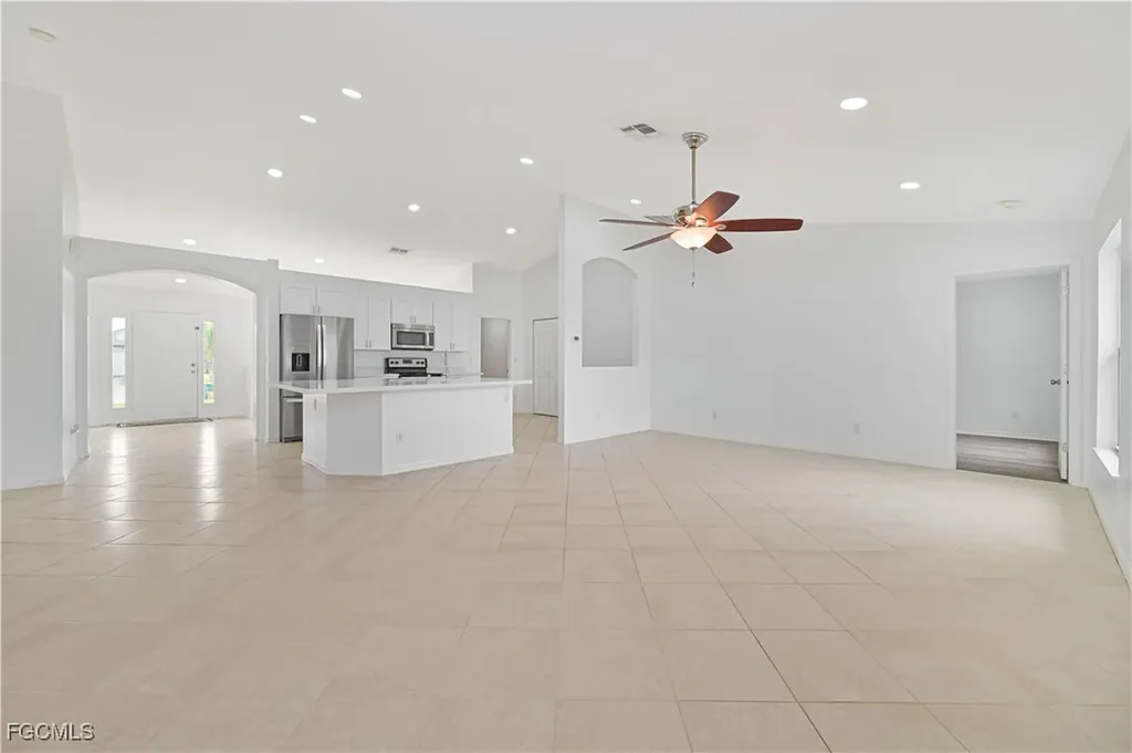 630 NW 17th Avenue Cape Coral FL 33993