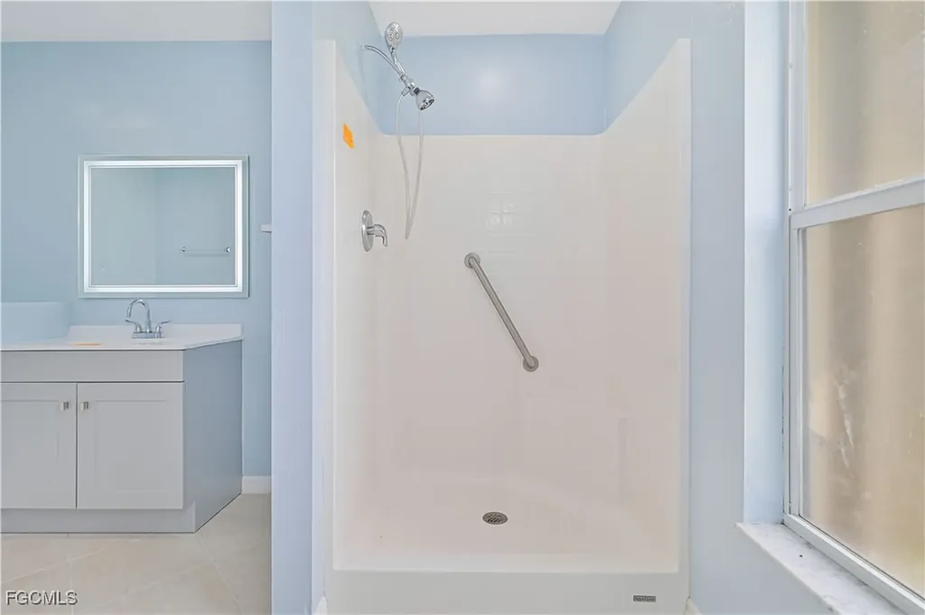 630 NW 17th Avenue Cape Coral FL 33993