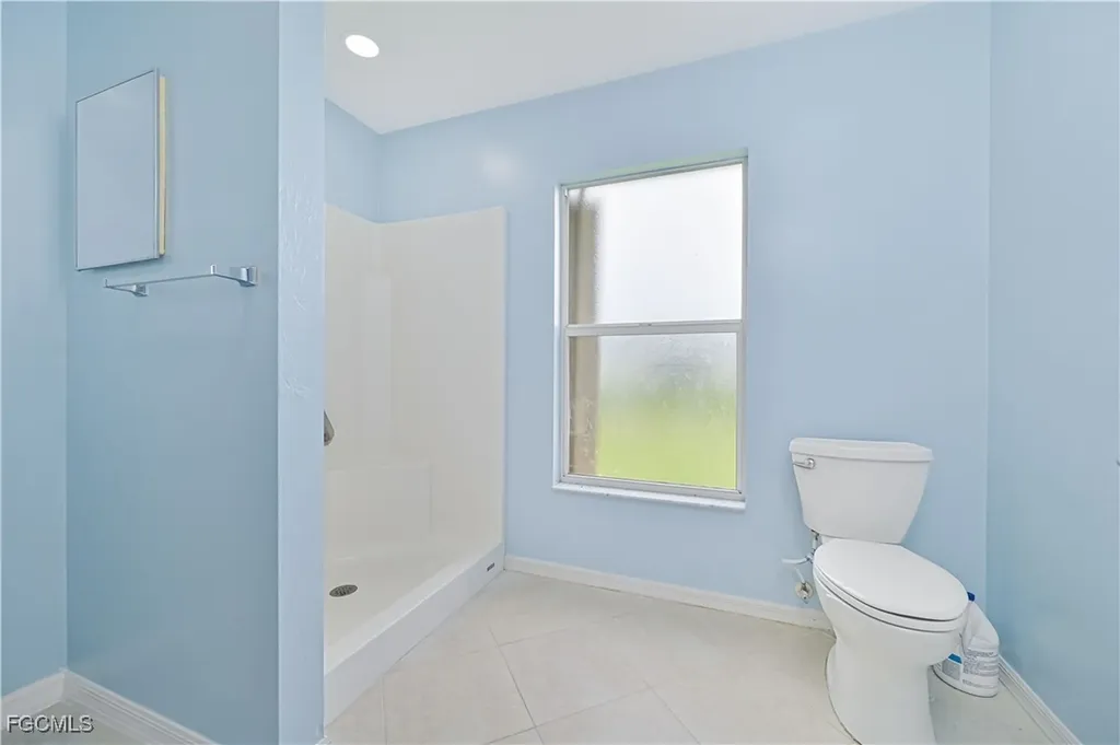 630 NW 17th Avenue Cape Coral FL 33993