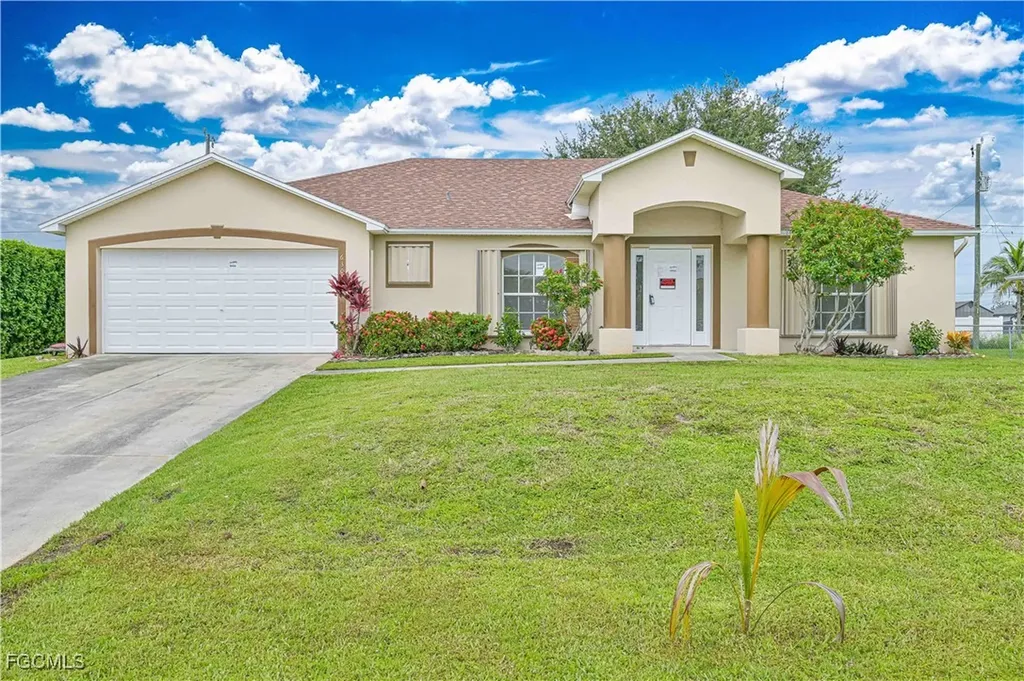 630 NW 17th Avenue Cape Coral FL 33993