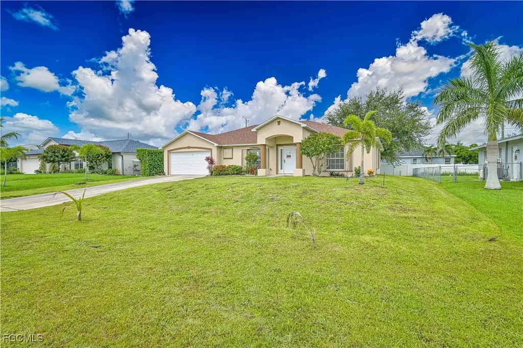 630 NW 17th Avenue Cape Coral FL 33993