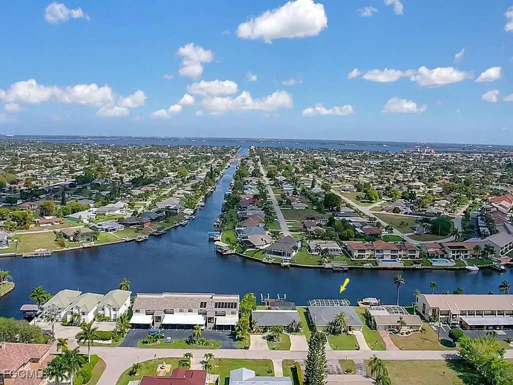 3619 SE 10th Avenue Cape Coral FL 33904