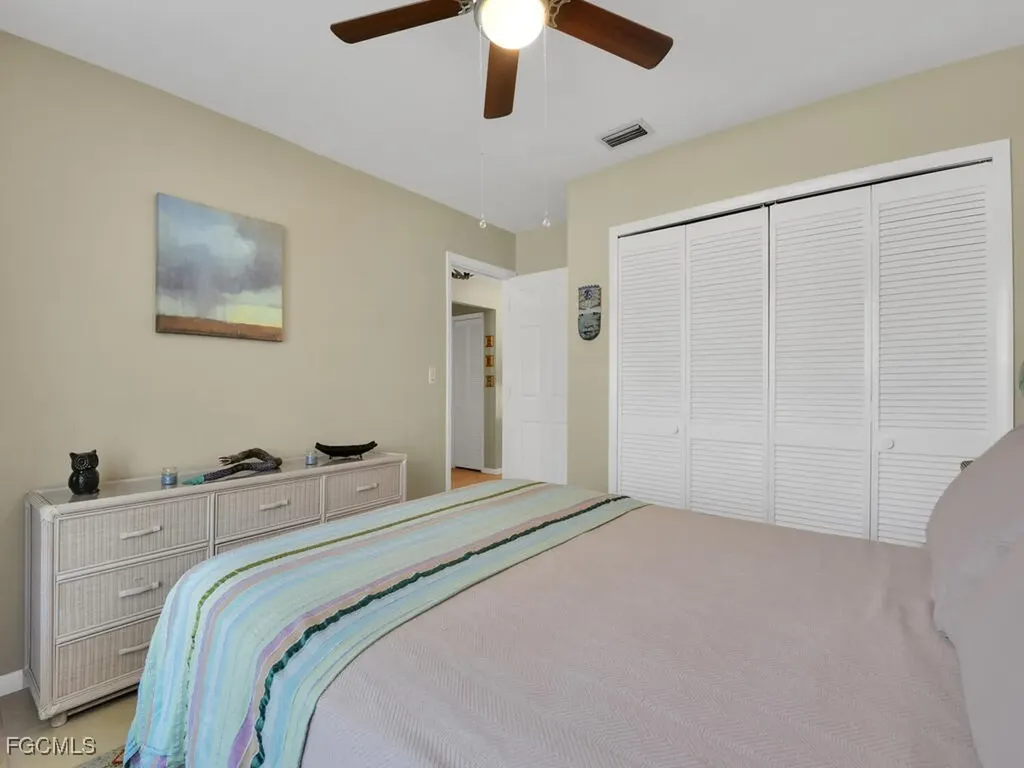 3619 SE 10th Avenue Cape Coral FL 33904