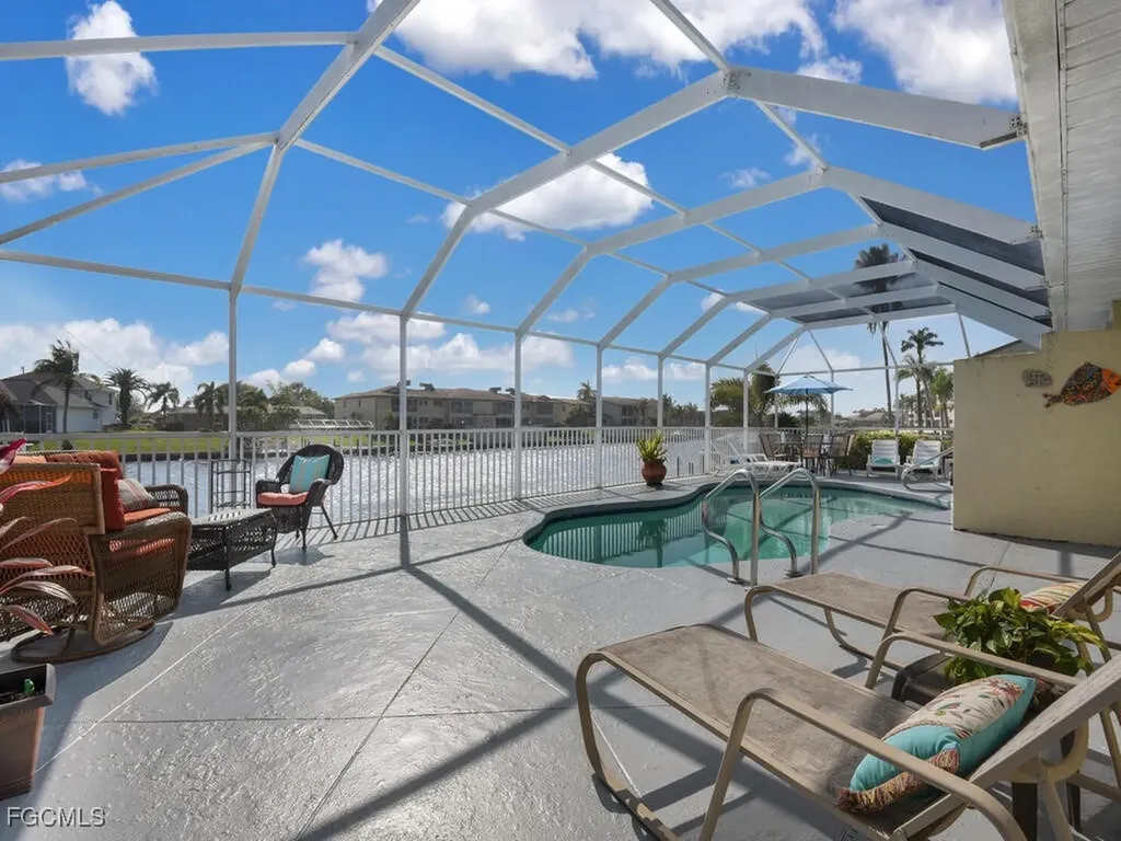 3619 SE 10th Avenue Cape Coral FL 33904