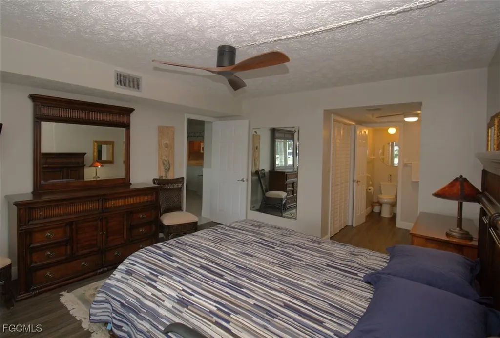 1807 SE 41st Street Cape Coral FL 33904