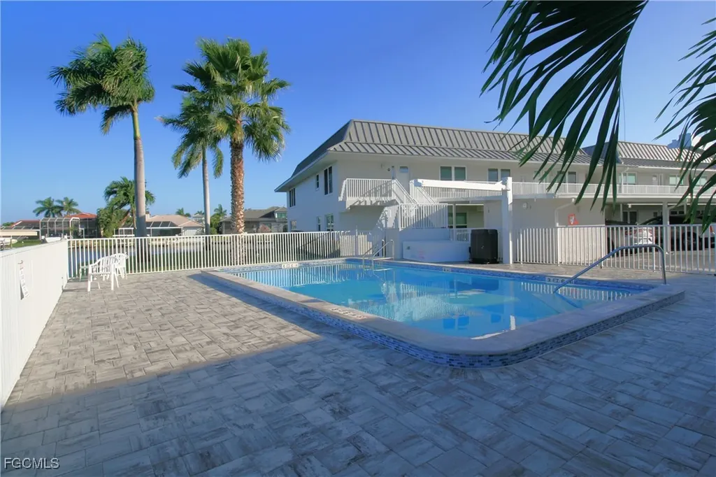 1807 SE 41st Street Cape Coral FL 33904