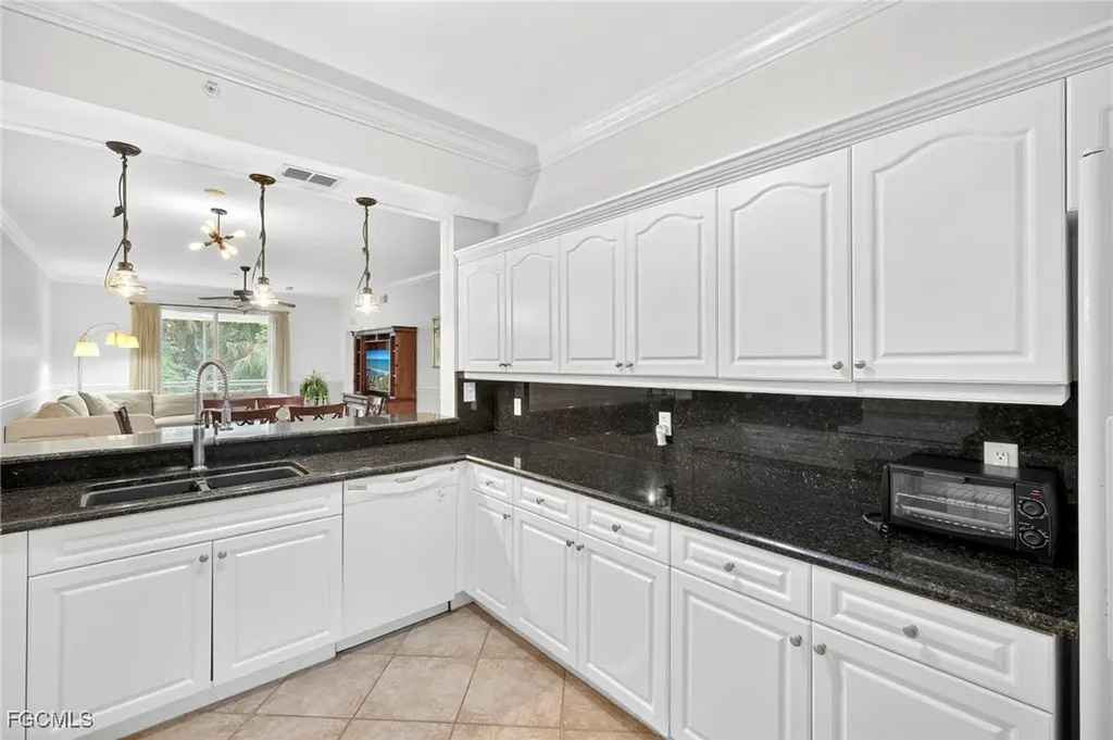 8341 Whiskey Preserve Circle Fort Myers FL 33919