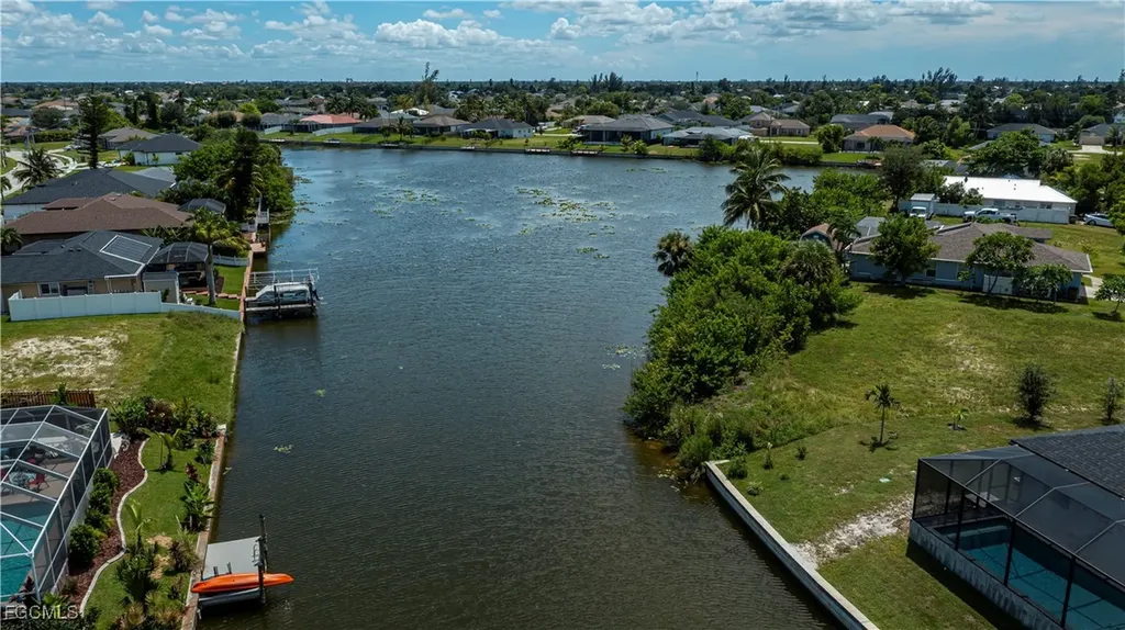 1203 SE 3rd Avenue Cape Coral FL 33990