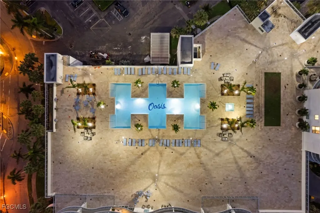 3000 Oasis Grand Boulevard Fort Myers FL 33916
