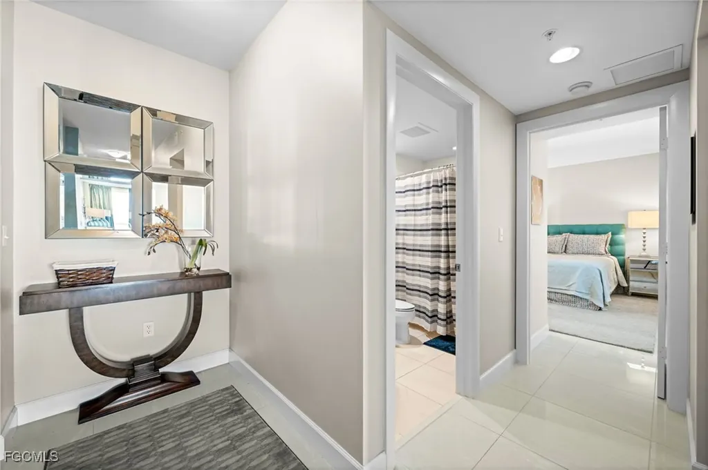 3000 Oasis Grand Boulevard Fort Myers FL 33916