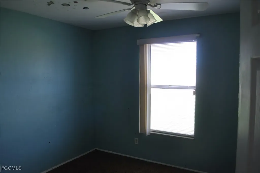 1331 NE 12th Avenue Cape Coral FL 33909