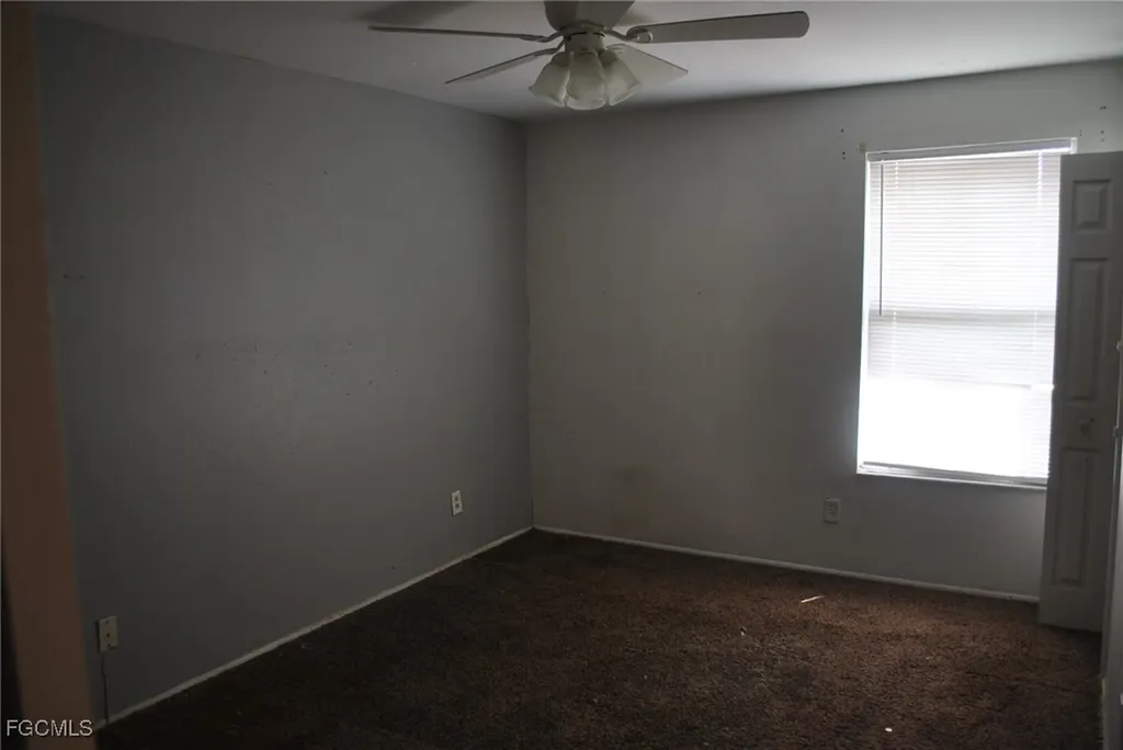 1331 NE 12th Avenue Cape Coral FL 33909