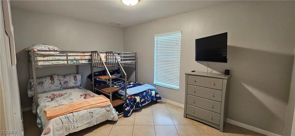 1923 SW 26th Street Cape Coral FL 33914