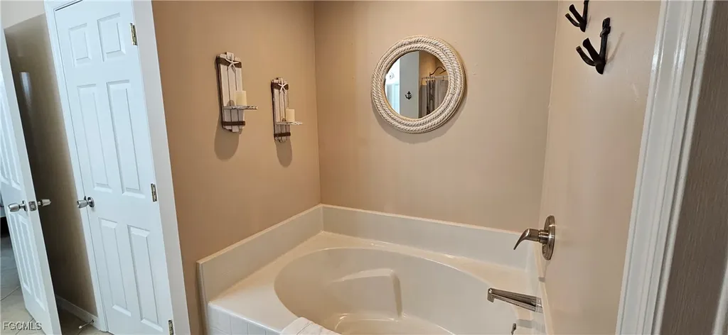 1923 SW 26th Street Cape Coral FL 33914