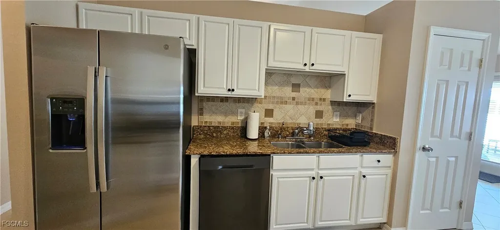 1923 SW 26th Street Cape Coral FL 33914