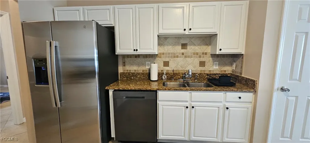 1923 SW 26th Street Cape Coral FL 33914