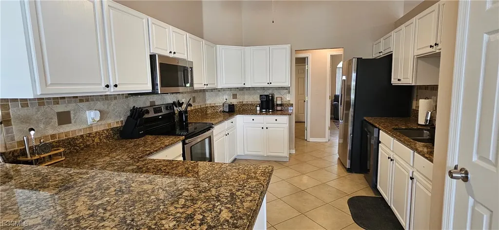 1923 SW 26th Street Cape Coral FL 33914