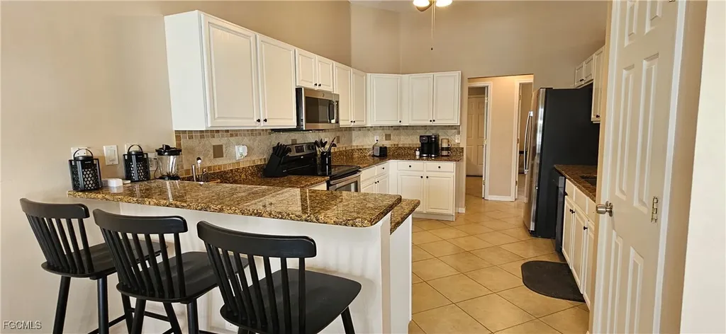 1923 SW 26th Street Cape Coral FL 33914