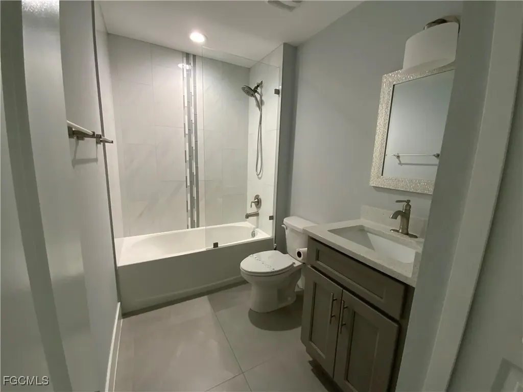 1331/1333 NE 15th Lane Cape Coral FL 33909