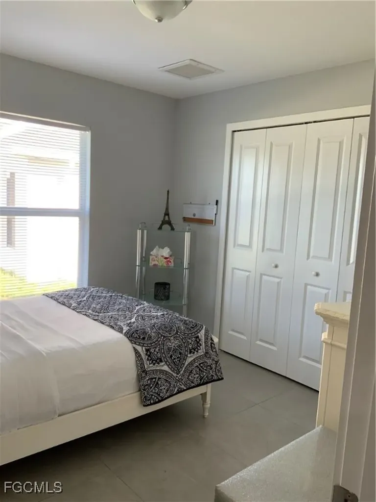1331/1333 NE 15th Lane Cape Coral FL 33909