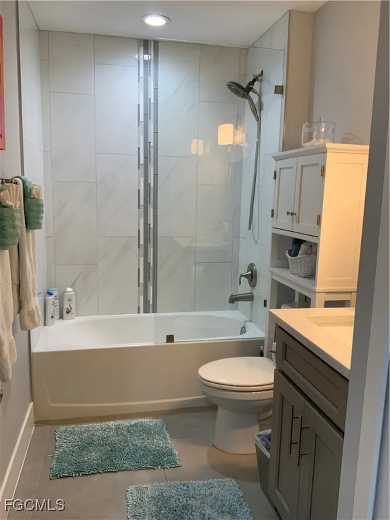 1331/1333 NE 15th Lane Cape Coral FL 33909