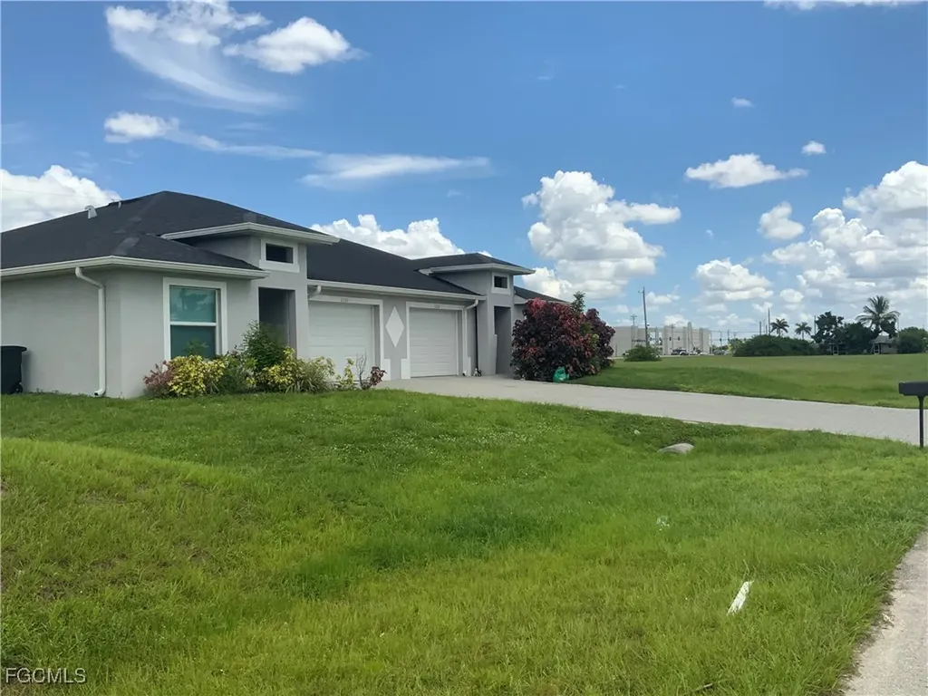 1331/1333 NE 15th Lane Cape Coral FL 33909