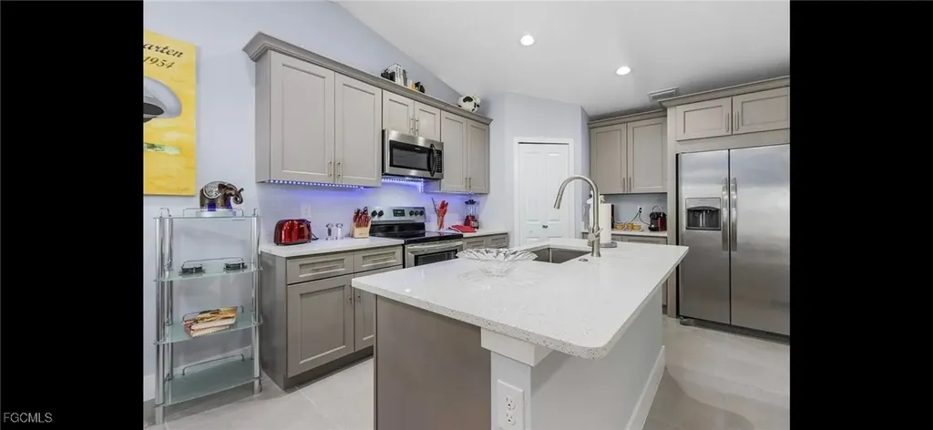1331/1333 NE 15th Lane Cape Coral FL 33909