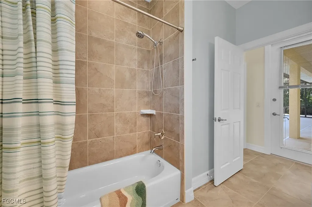 233 Fairway Road Rotonda West FL 33947