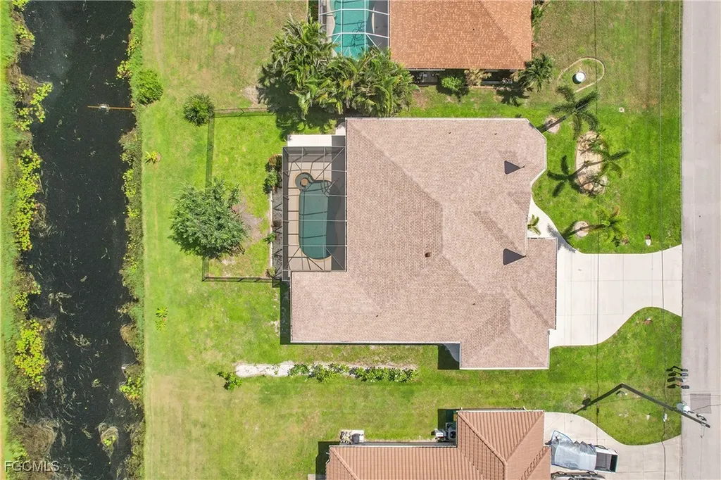 233 Fairway Road Rotonda West FL 33947
