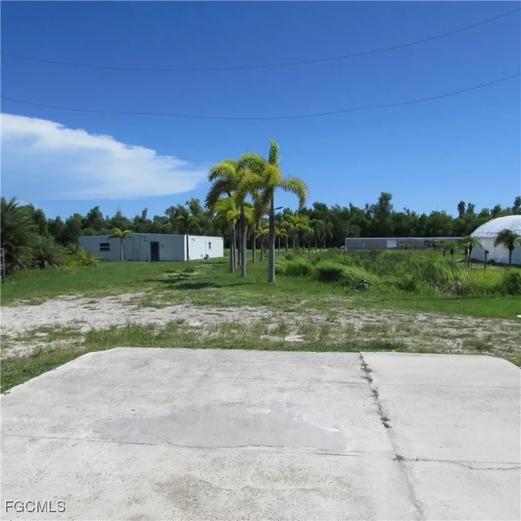 9703 Stringfellow Road St. James City FL 33956