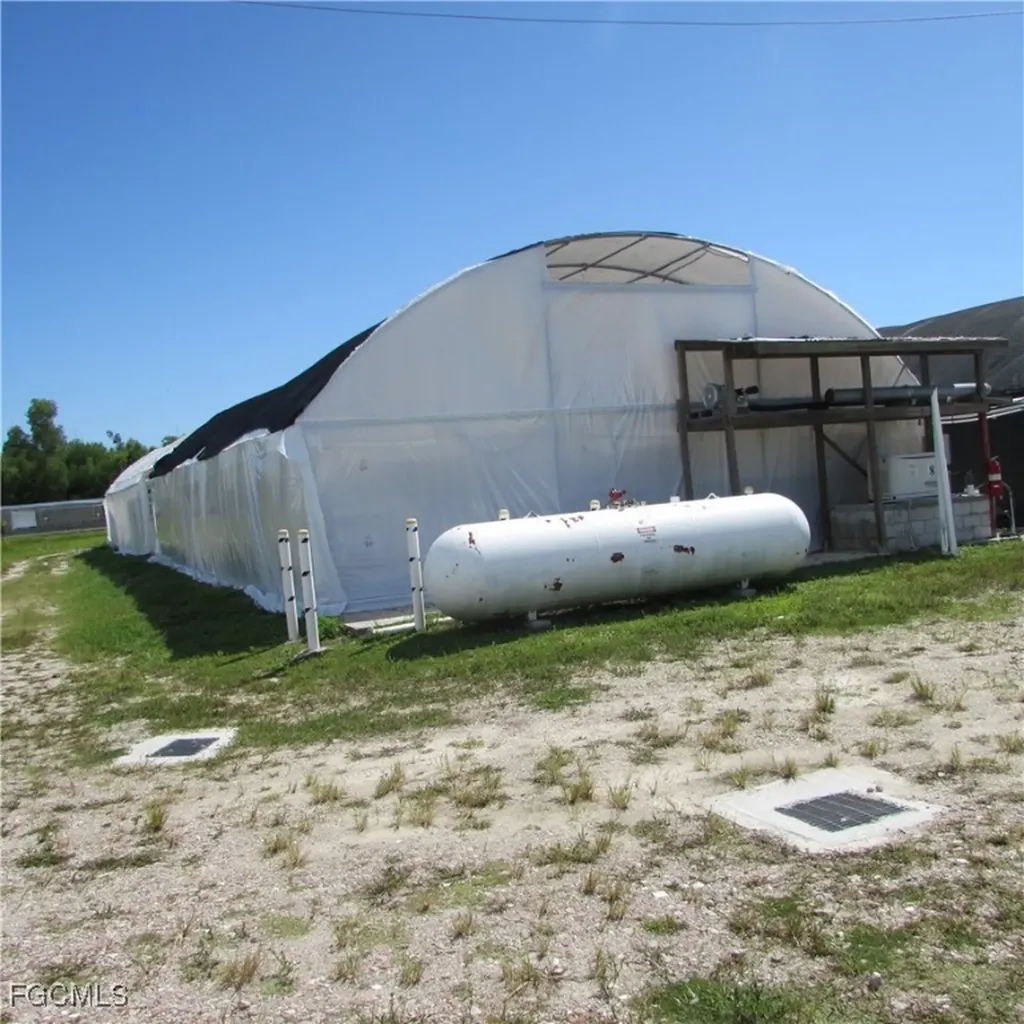 9703 Stringfellow Road St. James City FL 33956