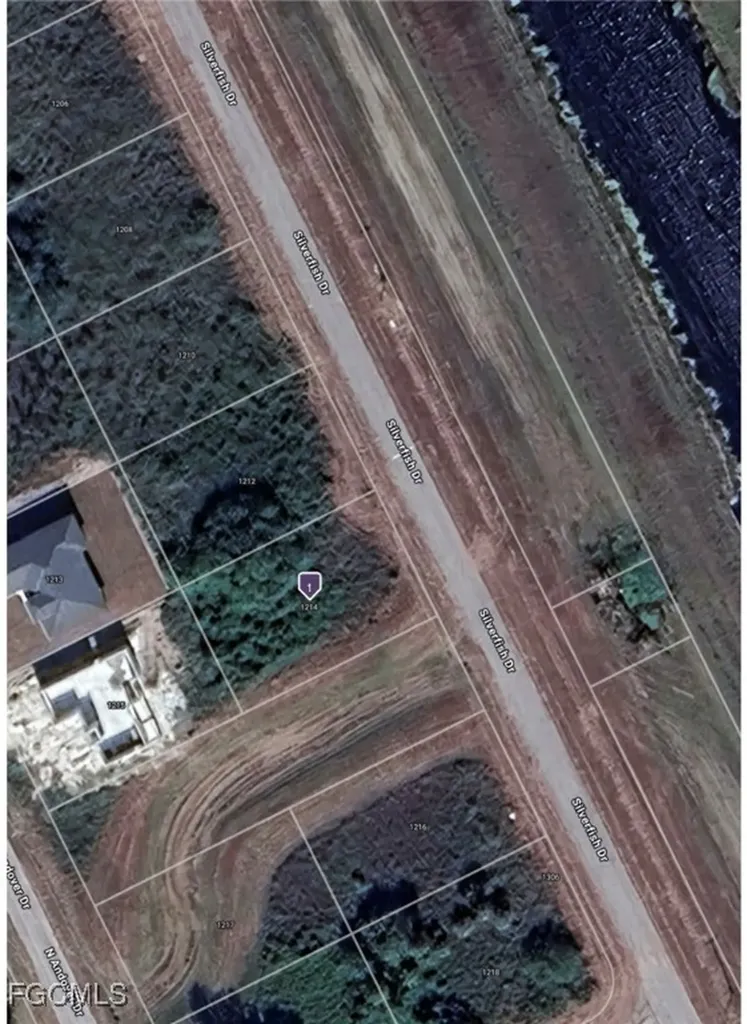 1214 Silverfish Drive Labelle FL 33935